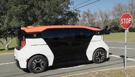 Safety Issues Force GM to Halt Cruise Robotaxi Rollout